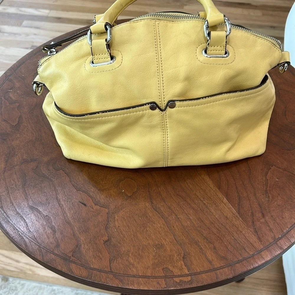 Tignanello bright yellow